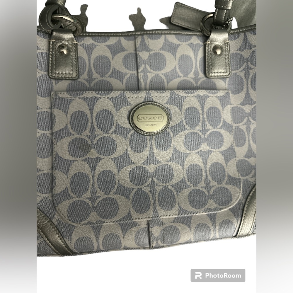 Coach Purse - Picture 4 of 6